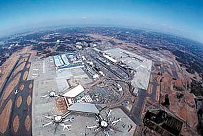 �ϋɓI�ɃG�R�G�A�|�[�g�Ɏ��g�ސ��c���ۋ�`�i�ʐ^�񋟁F���c���ۋ�`�i���j�j